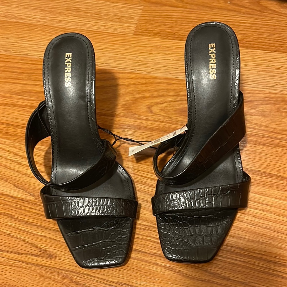 NWT Express Black Snakeskin Strapless Open Toe Heel